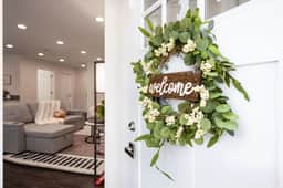 Modern & Family Oasis Minutes from SeaTac Airport