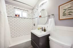 Modern Single-Level 2BR, Easy Access & Office