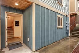 Modern Townhouse near DT Seattle & Stadium, Parking