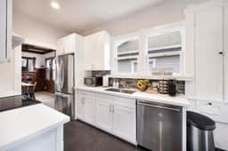 Sunny 3BR Home Near UW & Children Hospital, Gym