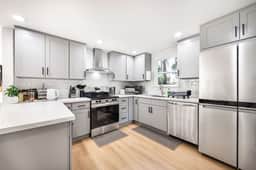 Newly Modern 4BR2BA Rambler by Super Market