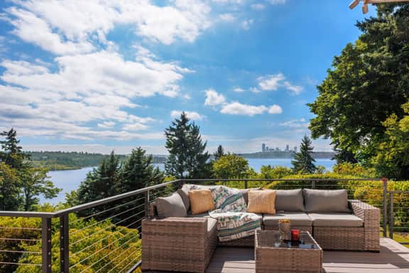Bellevue 5,140 SqFt Villa , Water & City Views
