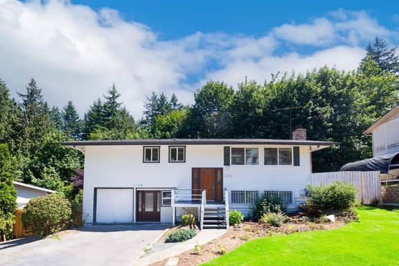 Bothell Family Friendly Modern Home, 2 AC, I405