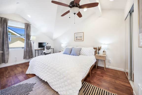 Green Lake 3BR Retreat, Rare Large Garage
