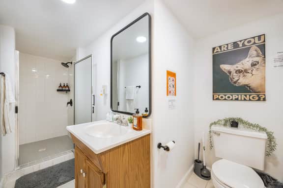 Modern 2BR Basement • Near LRT • Parking